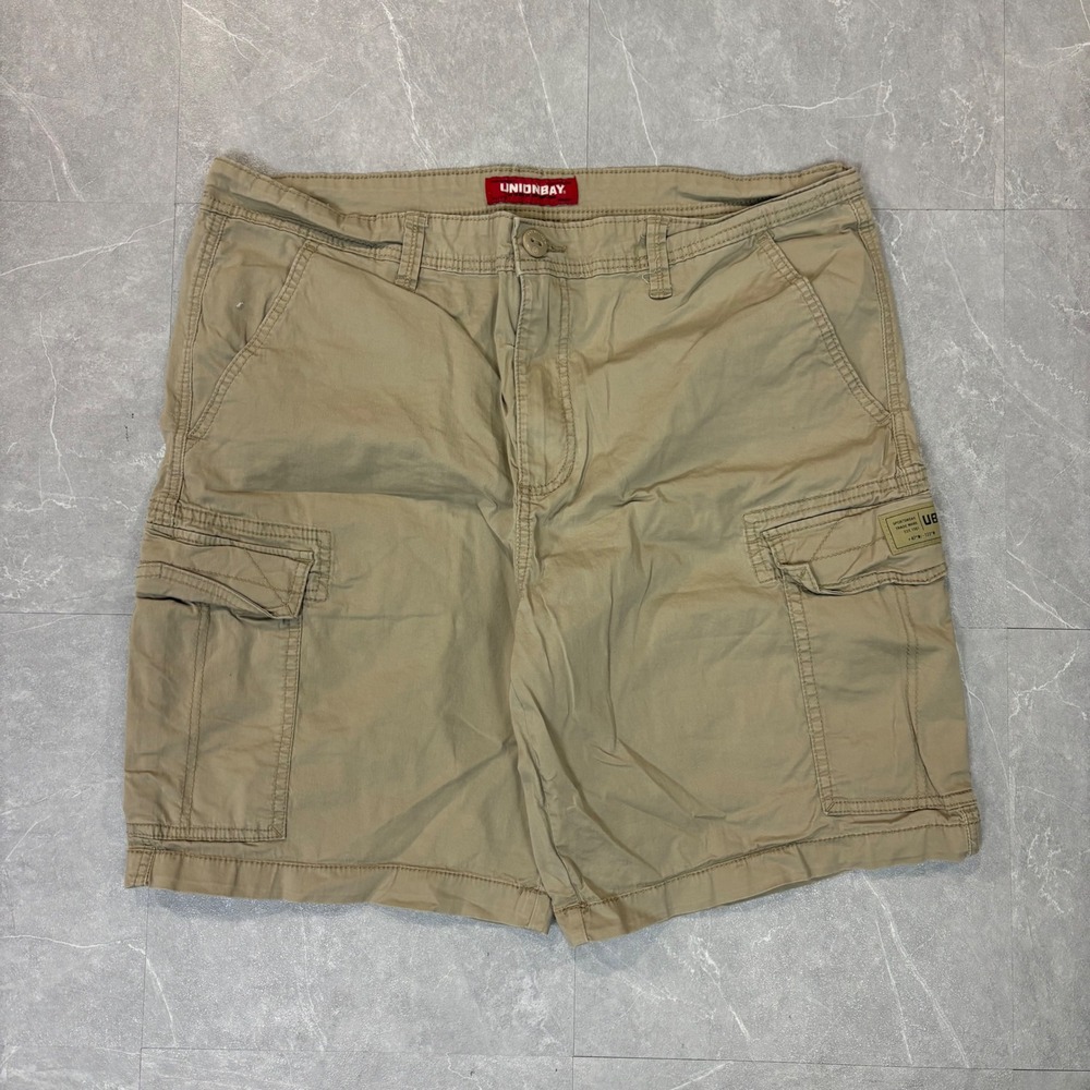 Unionbay Mens Khaki Tan Cargo Shorts Size 38 Cotton Blend Utility Outdoor Casual